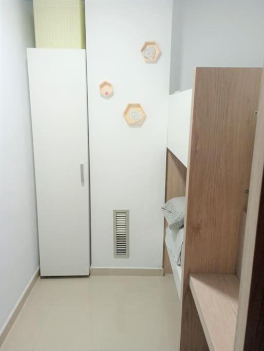 Apartamento En Primera Linea De Mar Roses Exterior photo