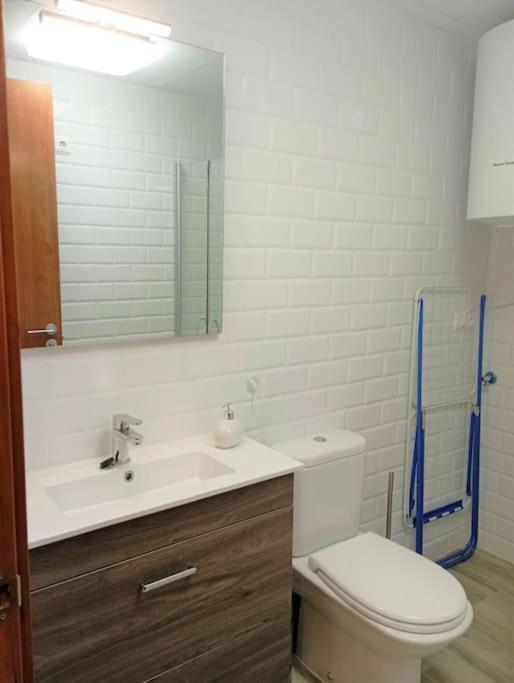 Apartamento En Primera Linea De Mar Roses Exterior photo